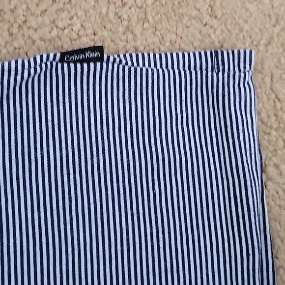 Calvin Klein Supima Cotton striped blue and white shirt with logo on left bottom - Picture 4 of 5